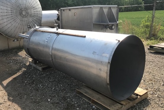 used 525 Gallon Stainless Steel Cone bottom tank. 3' Dia. x 10' T/T. 11'6